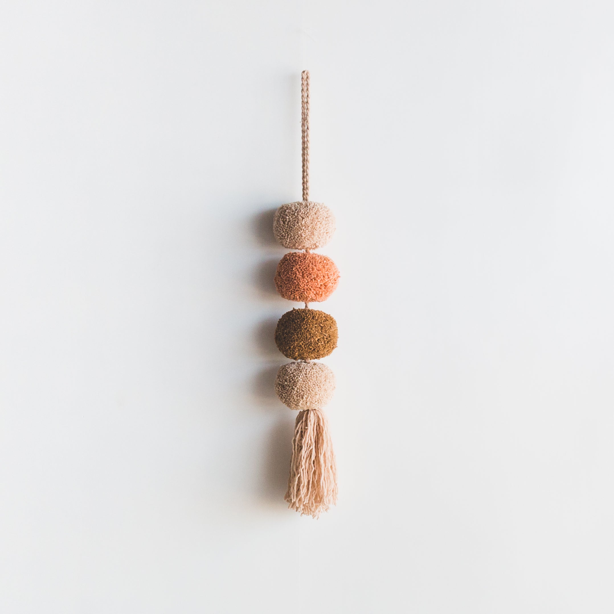 Large Pompon – Evoke the Spirit - WEBSITE